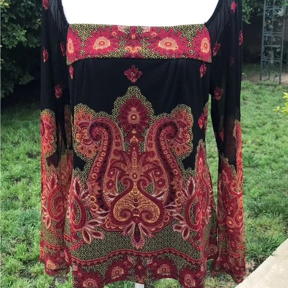 ❌SOLD! ❌ Paisley Long Sleeve Hippie Style Top - Picture 6 of 8